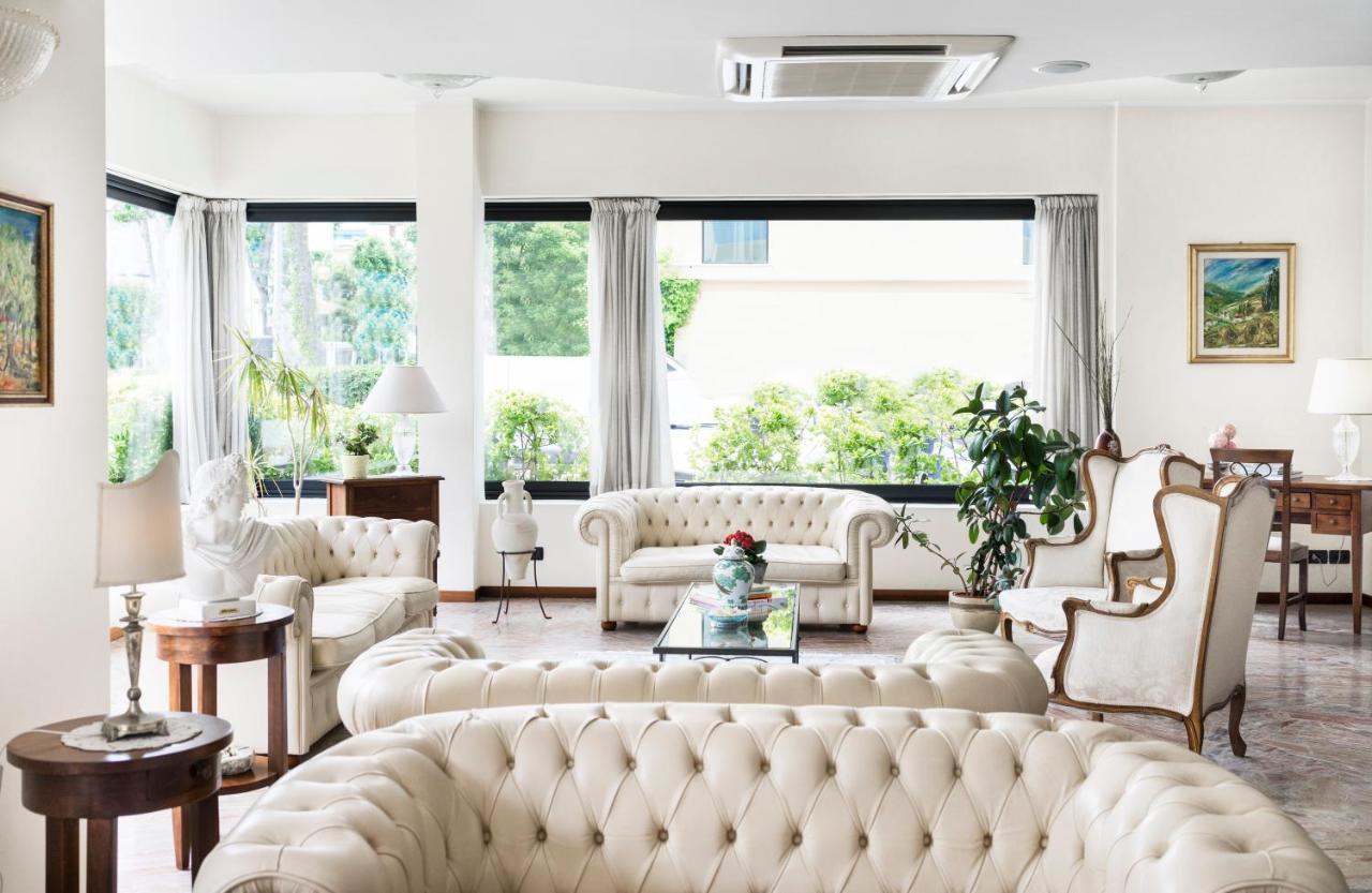 Hotel Apollo Riccione Extérieur photo