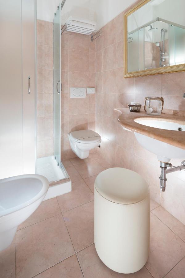 Hotel Apollo Riccione Extérieur photo